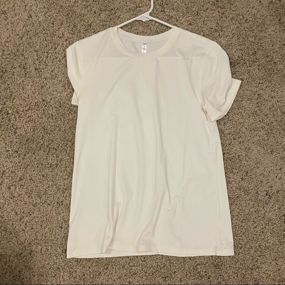 Fabletics off white athletic tee